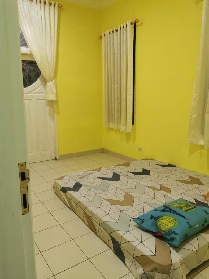 Villa Wubao Kota Bunga 3 Kamar Harga Budget Cinengangirang المظهر الخارجي الصورة